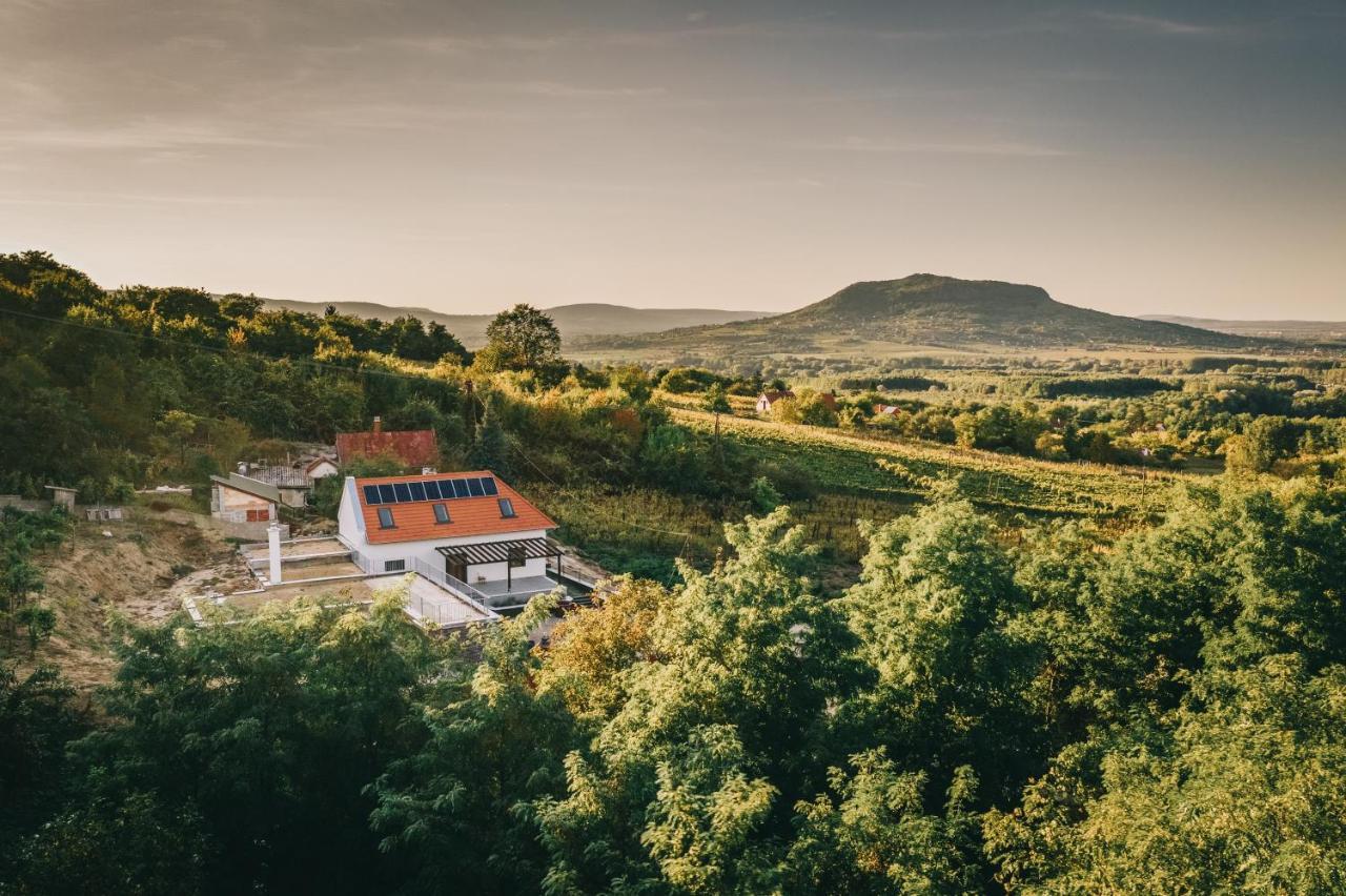 Fata Birtok Hotel Nemesgulacs Bagian luar foto